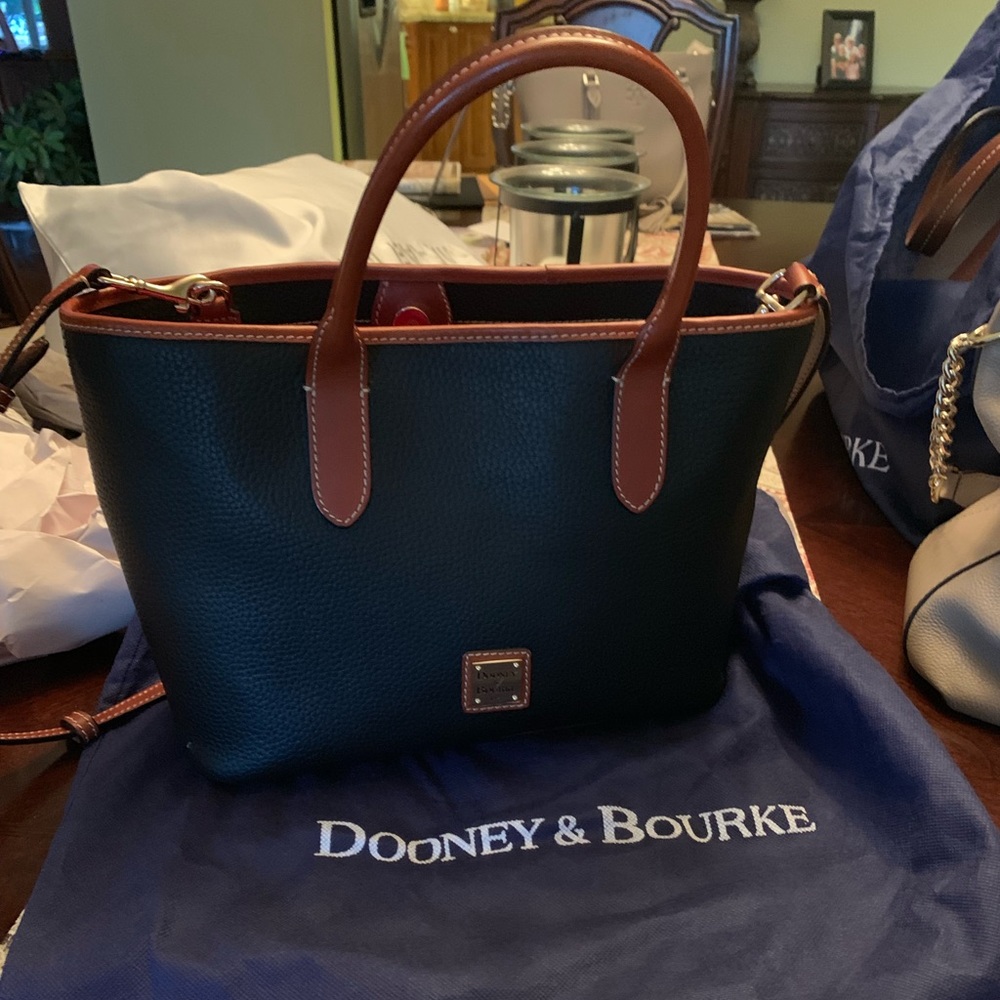 Gently used Dooney & Bourke purse